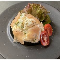 燻製ポテトサラダ