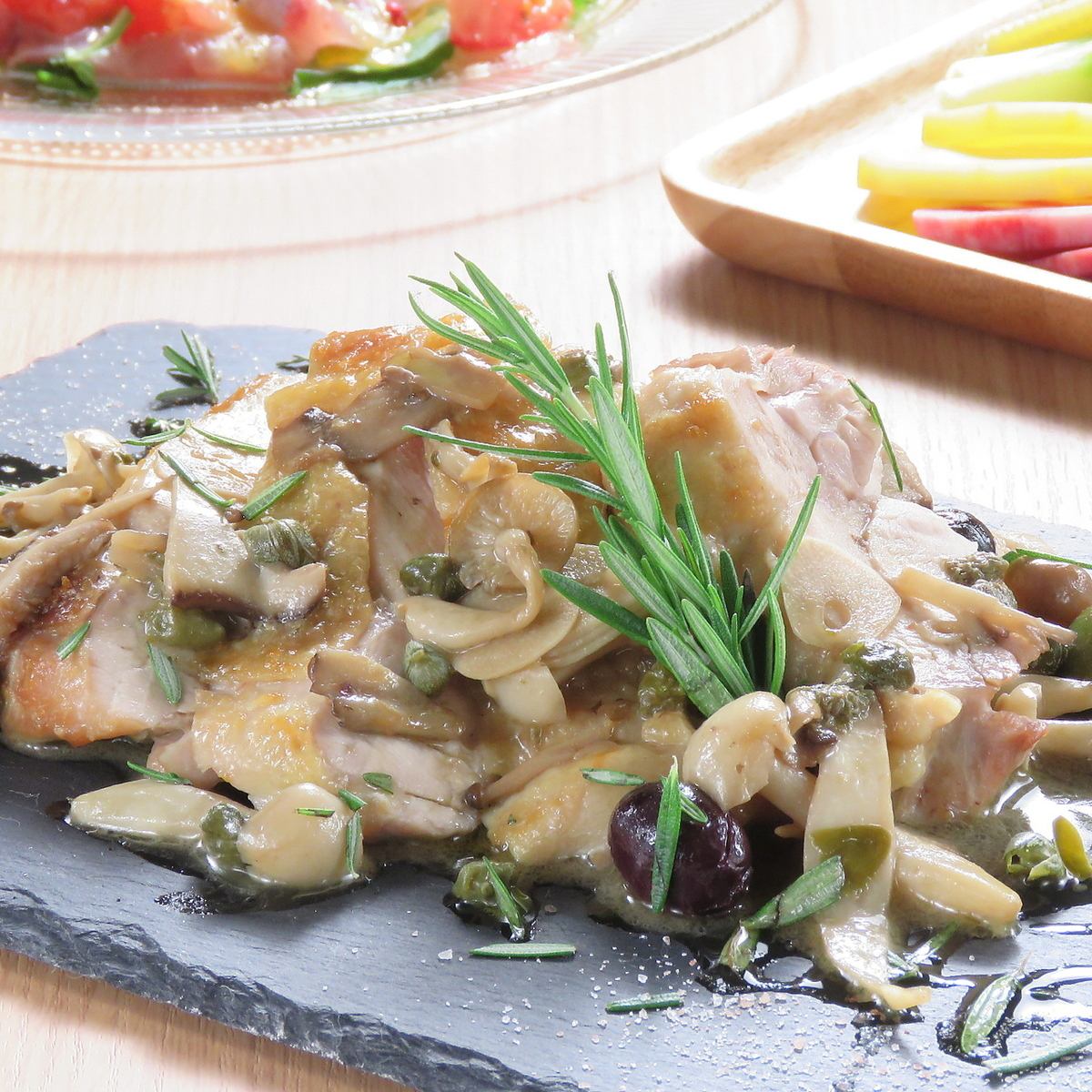 Carefully selected meat! Oyama Doromo peach meat Anchovy and rosemary sauce!