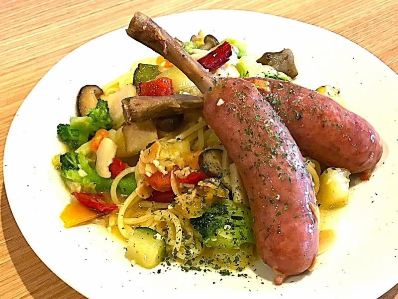 骨付きフランク添え色々野菜のペペレモン