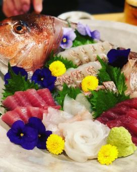 We offer fresh sashimi.