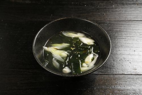 野菜スープ／たまごスープ／わかめスープ