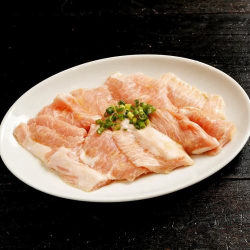 Salt-grilled fatty pork