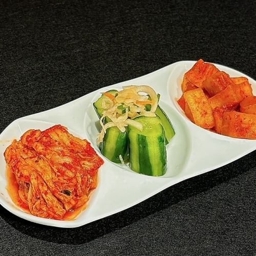 Assorted kimuchi