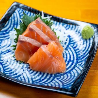 Salmon sashimi