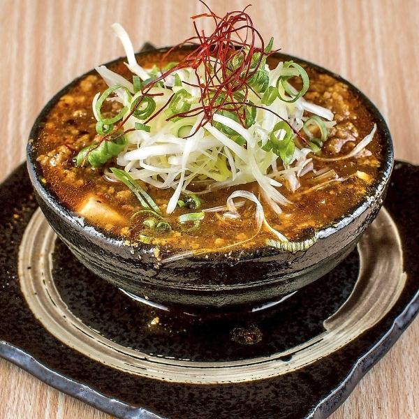 ほぼ全メニュー食べ飲み放題もお得ですが、単品料理も豊富でお得！ワイワイガヤガヤの天神ど真ん中の居酒屋