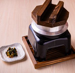 釜炊き銀シャリご飯