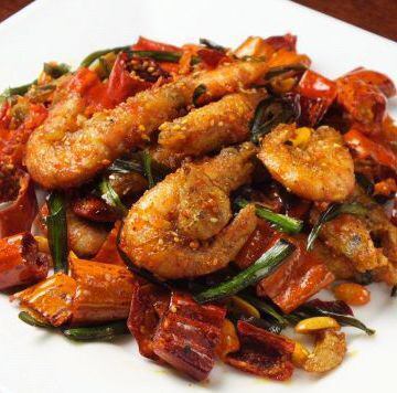 【ここでしか食べられない至高の味】有頭海老の辛味香り炒め