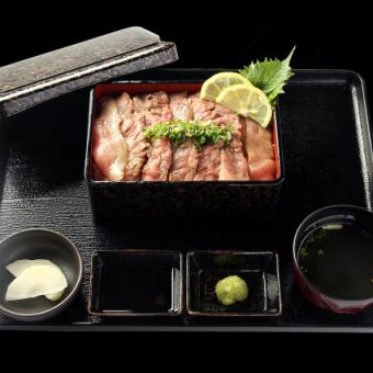 【★超值500日元优惠★】A5级黑毛和牛排骨盖饭 1780日元 → 1280日元