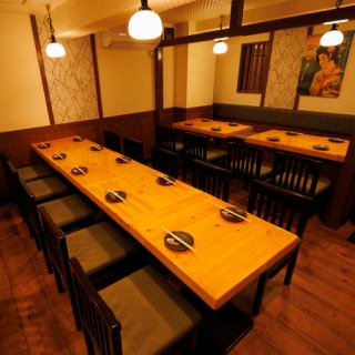 {For 15-20 people} ◆ Please come to our restaurant for large groups! Our seats are spacious and comfortable, making them perfect for various banquets. We offer a course with all-you-can-drink options, perfect for banquets. Enjoy our specialty dishes in a special space.