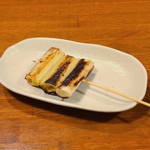 白洋葱/大蒜串各一串