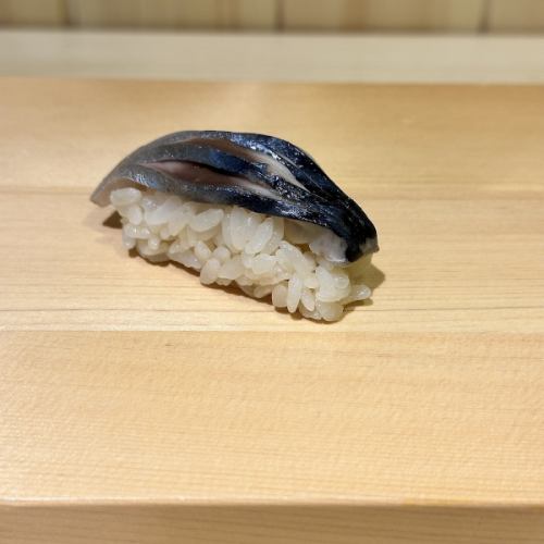 〆鯖