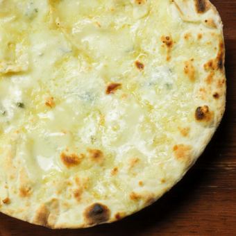 Gorgonzola Maple Syrup / Spicy Shrimp Mayonnaise Pizza