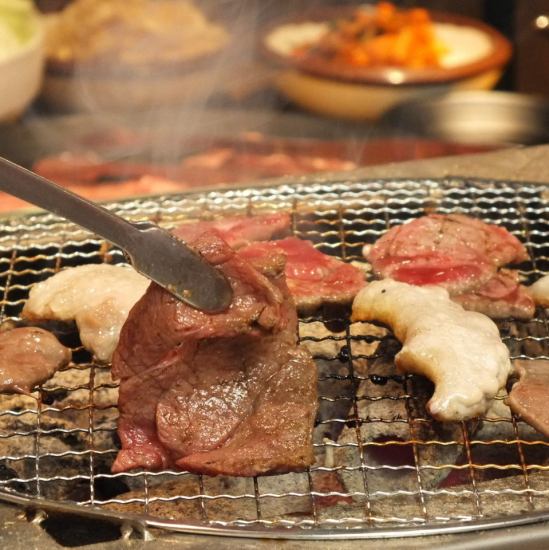お肉もドリンクもお手頃価格！リーズナブルが魅力です！！