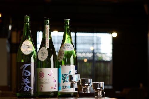 [Japanese sake tasting comparison]