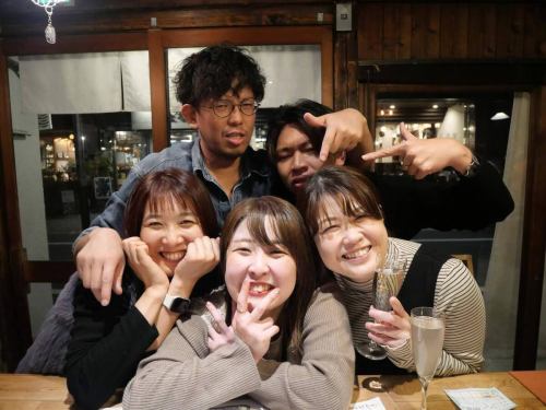 12/6 hularito 7th Anniversary Festival🎉
The event was held successfully!!👏

Everyone who came and everyone who celebrated with us
Thank you so much!!

It was the best space 🙌
We did a lot of things like rock-paper-scissors for drink tickets and staff prizes, did you all enjoy it?
Thanks to you, we had a lot of fun 😄

Seven years, when you look back, you think, has that really passed?
When I see everyone laughing and having fun everywhere
I felt like I had done something right.

We apologize for the inconvenience caused by the chaotic operation, and we will use this knowledge to create an even more enjoyable environment for next time.

Thank you again!
All the staff would like to express their sincere gratitude.
We hope you will also continue to support Hularito, our sake restaurant, now in its 8th year.Let's do it again 🍻

#HularitoSakeDining #Furarito #Tajimi #TajimiGourmet #Izakaya #GifuIzakaya #Minoyaki #Side Dish #Side Dish #Obanzai #Dinner #StylishIzakaya #JapaneseFood #Sake #Shochu #FruitLiquor #SakeAndSideDishes #7thAnniversary #ThankYouAsAlways