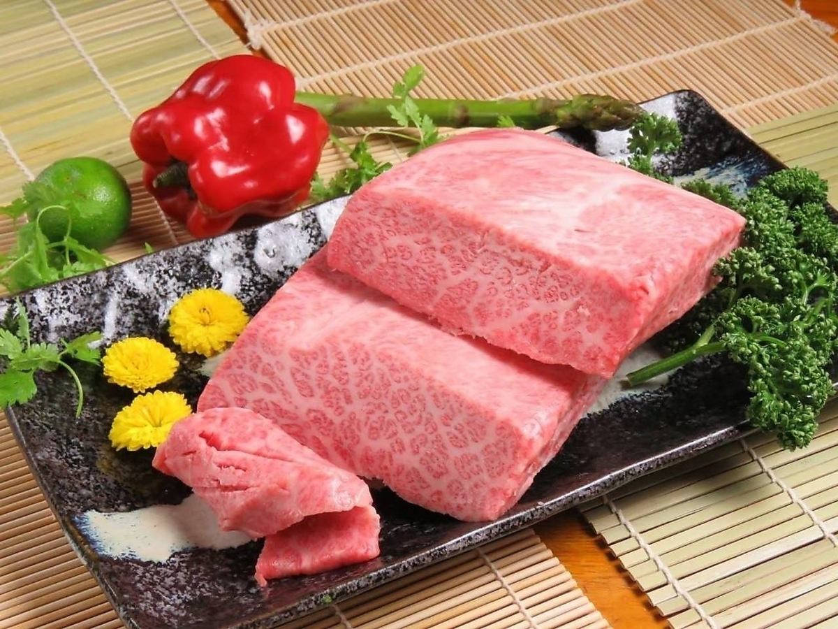 新規オープン！店主がこだわり抜いたお肉を是非♪