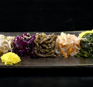 ナムル盛り合わせ