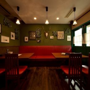 貸切は６名様から受け付けております。会社宴会・歓送迎会・仲間内でわいわい飲み会など。ぜひ一度ご相談ください。　　　　　　　　　　　　　　　　　　　　　　栄 新栄 名古屋 飲み放題 居酒屋 ダイニングバー イタリアン ワイン/ビール パスタ 肉 デート 女子会 誕生日 記念日 会社宴会 貸切 歓送迎会