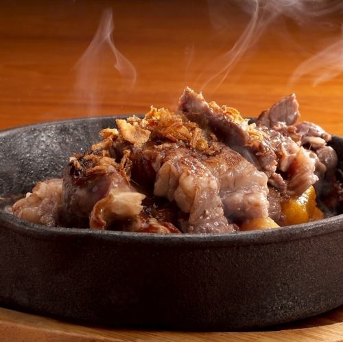 C  Divide One Plate［全7品］4名様~1名様8800円税込 前菜3種＊アヒージョ＊パスタ ＊お肉3種＊デザート 