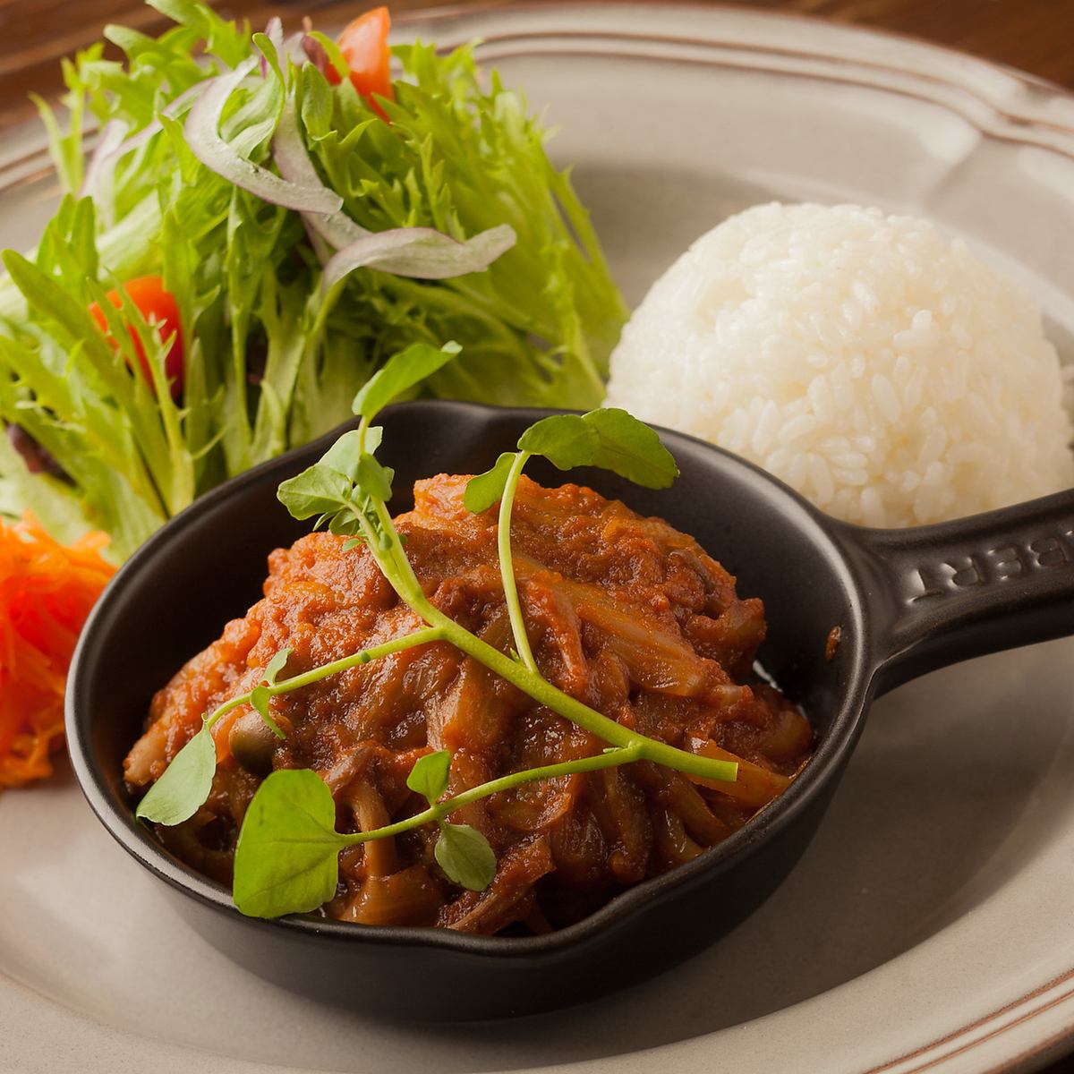 落ち着いた空間でゆったり楽しむ人気ランチが勢ぞろい♪