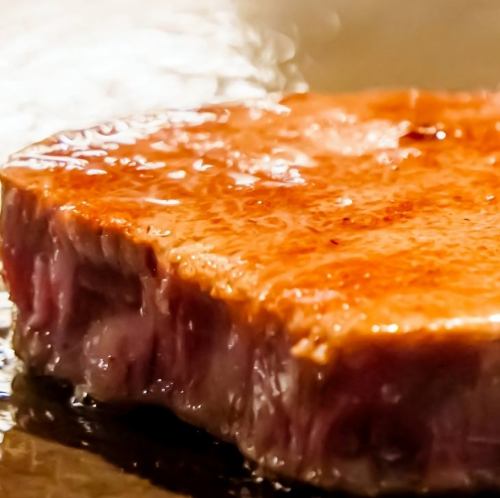 【黒樺牛】鉄板焼ステーキ