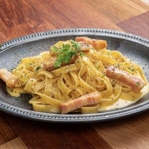 濃厚カルボナーラ