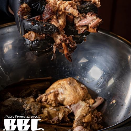 豪快な料理とお洒落の共演