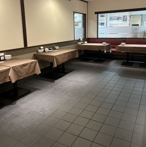 我们还可以容纳 25 至 30 人的私人站立活动（仅限工作日晚餐时间）。
