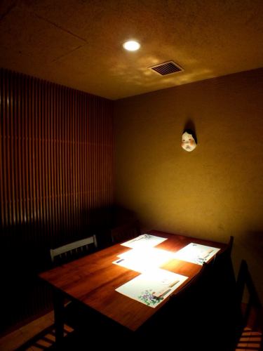 [私人餐桌室] 可供4人使用