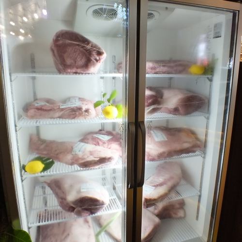 こだわりの上質な肉