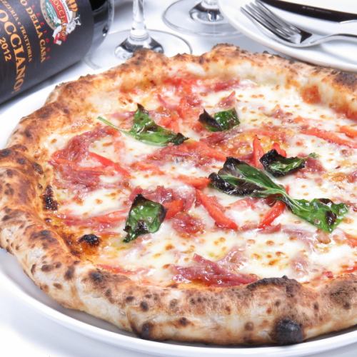 We offer a wide variety of authentic pizzas★