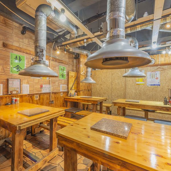 A restaurant where you can enjoy grilled chicken in the style of grilling yourself at each table.You can enjoy it freely with your favorite baking.One person is also welcome ♪ Please feel free to come.