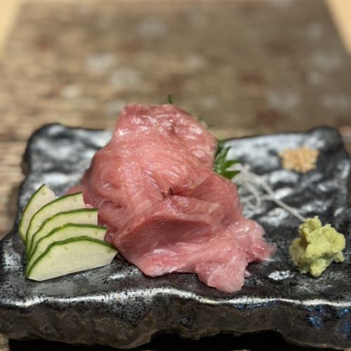 【数量限定、稀有部位】蓝鳍金枪鱼脸颊刺身