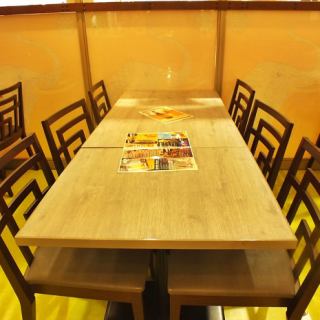 【6名掛けのテーブル席】ご家族連れにオススメ!お子様も大歓迎です!