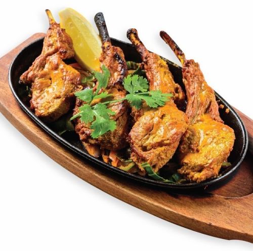 ラムチョップ (2P/4P)