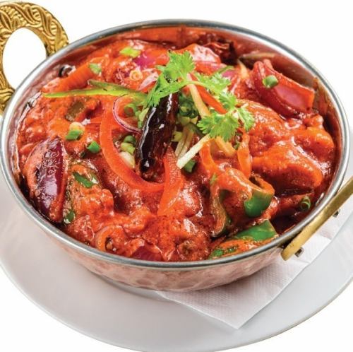 《スペシャルカレー》チキンティッカマサラ/スペシャルバターチキン