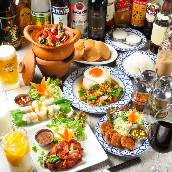 ◆選べる5つのコース◆お料理のみ2000円(税込)～全コース＋1800円(税込)で生ビール付2時間飲み放題付♪