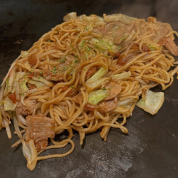 やきそば(豚入り)