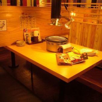 There are plenty of table seats! After work, family meals, even for two people ☆
