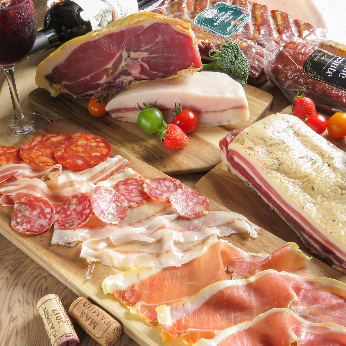 新鮮なお肉を仕入れており、食材にはこだわっております!