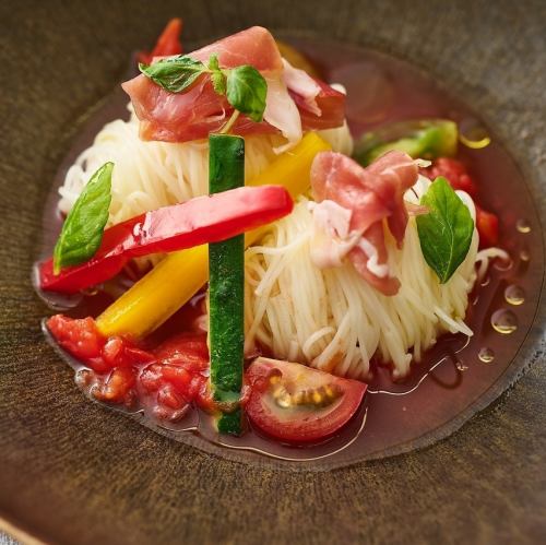 吉野葛入り三輪素麺 ～トマト出汁～