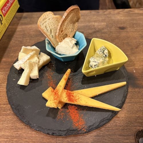 本日のお勧めチーズ盛り合わせ