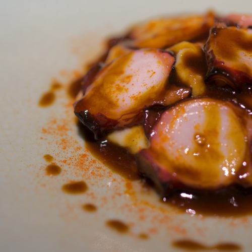 たこの薪焼き 赤ワインソース