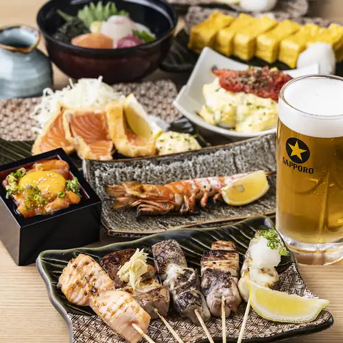 【店内で丁寧にさばいた新鮮な海鮮】