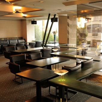 ビュッフェ料理7種飲み放題プラン！カラオケ歌い放題♪