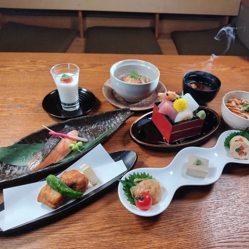 おまかせ懐石 5500円