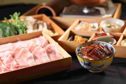 ミニうな丼付き【かつおまるごといただく黄金に輝くお出汁】 豚を食べつくす専門店の創作コース