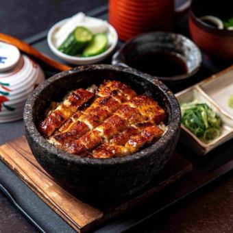 鰻メニュー 元祖石焼 うなぎおこげまぶし【並】