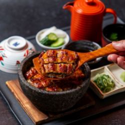 원조 돌 구이 장어 오코게 마부시 (보통)