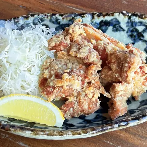 やんばるハーブ鶏の唐揚げ